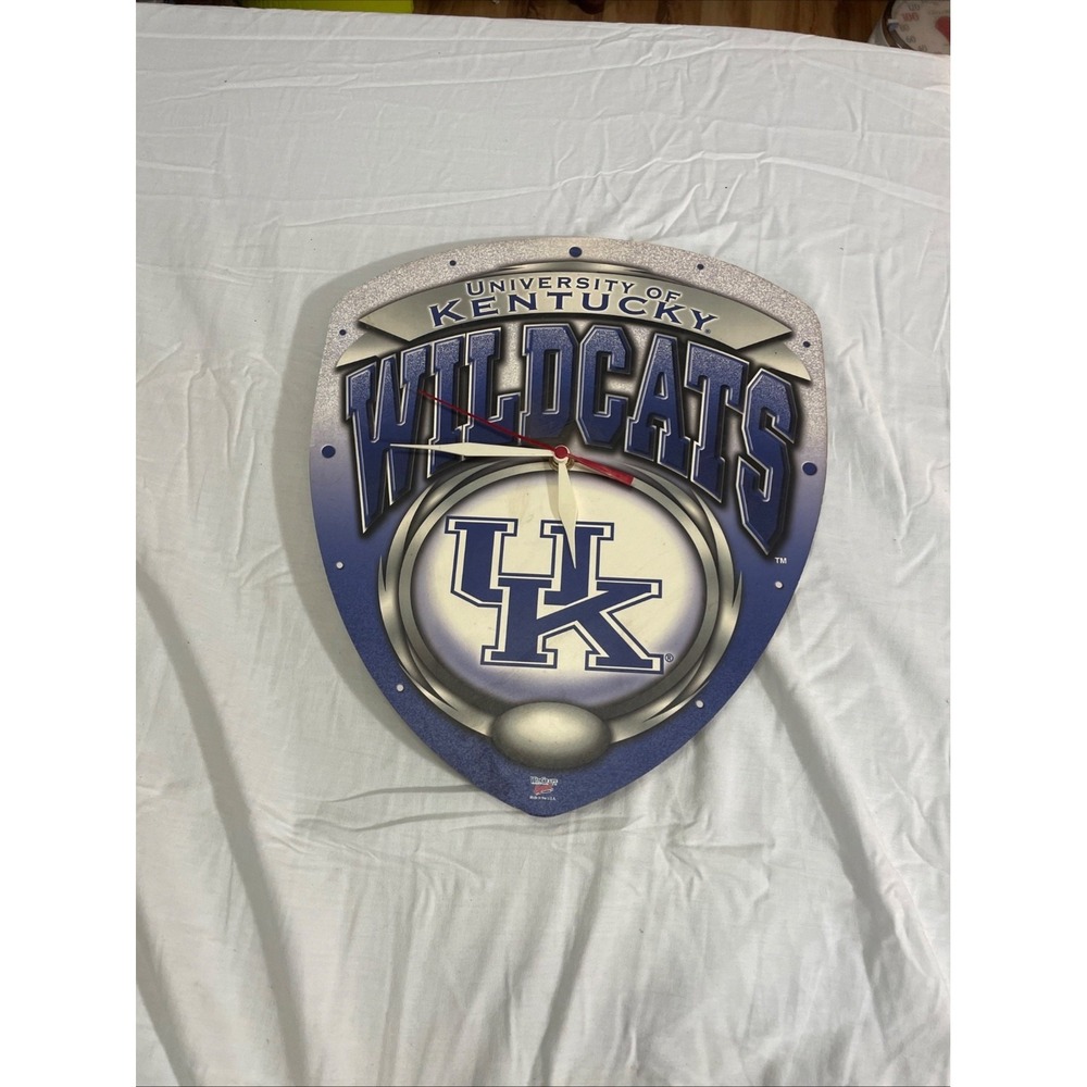 University of Kentucky Wildcats Vintage World Clock Works RARE Made‎ in USA👀⬇️